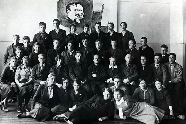 Новая эпоха и новые традиции Новая эпоха и новые традиции